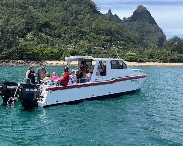 How Booking Makana Charters Enhances Your Dream Vacation Experience
